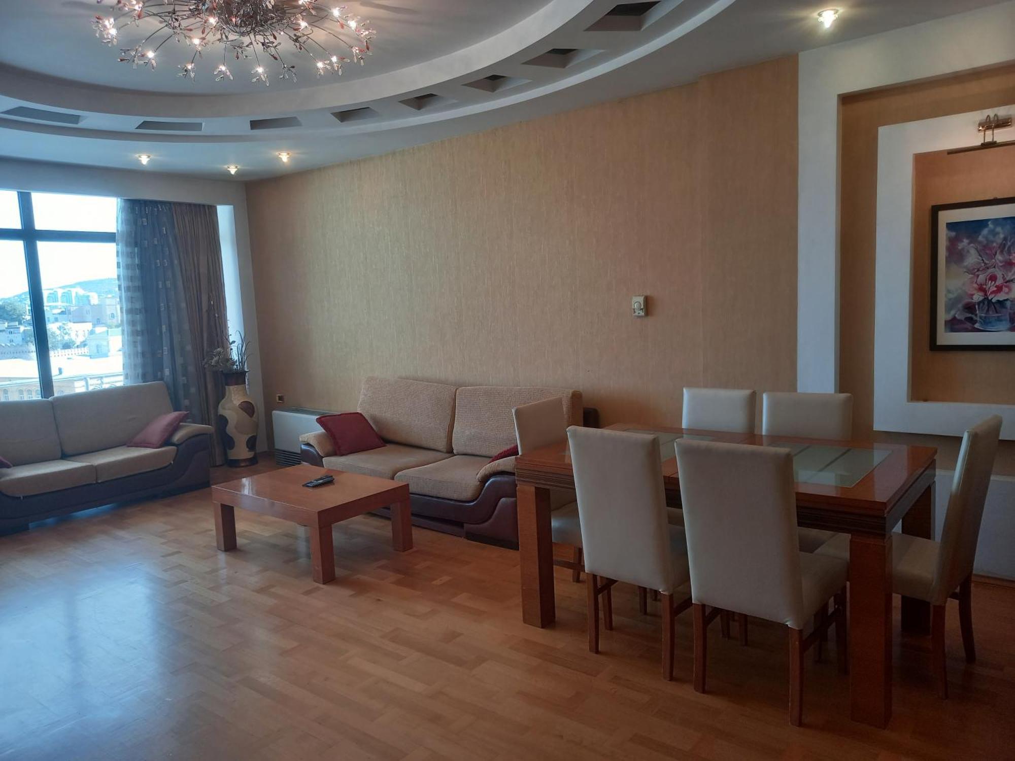 Flame Towers View Apartment *